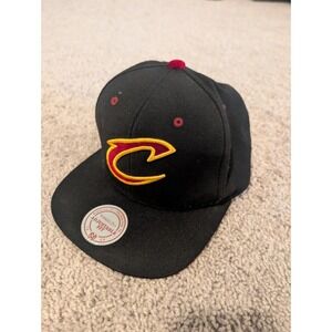 Mitchell & Ness Cleveland Cavaliers Snapback Black Red Velvet Undervisor OSFA